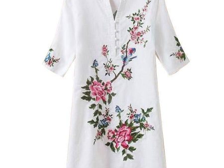 Plus Size - US (10-20W)  Embroidery Vintage Print Floral Linen Blouses, Short Sleeve V-Neck Shirt, Plus size Online Sale